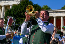 Wiesn-Platzkonzert