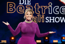 Beatrice Egli vor dem Logo ihrer Show