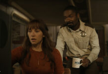 Rashida Jones und David Oyelowo in „Silo“