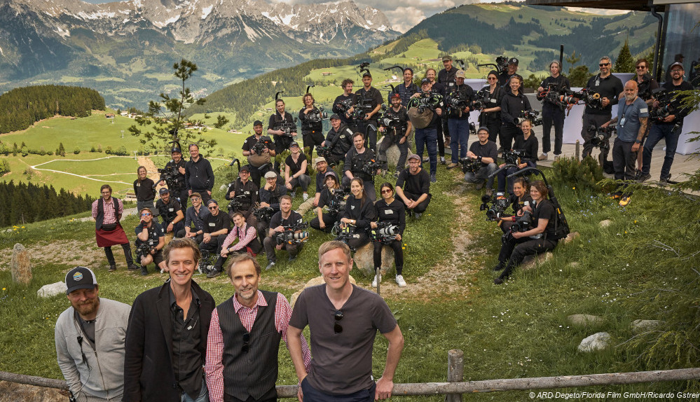 #Neue ARD-Improserie von Schütte: Hochzeit in Tirol