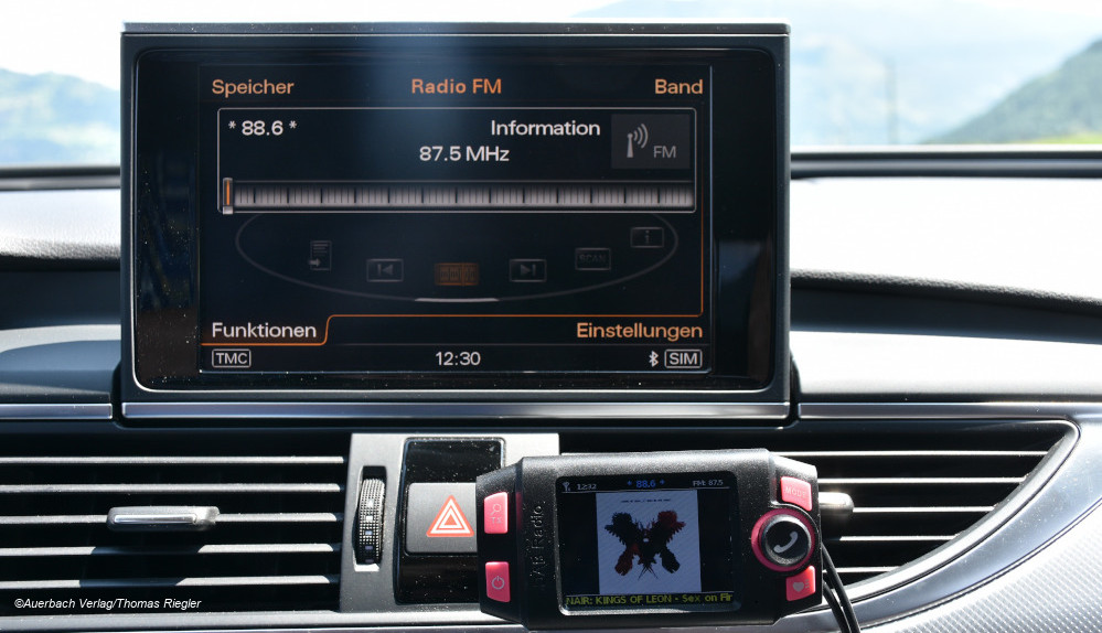 DAB+ Autoradio DAB-C8 im Auto