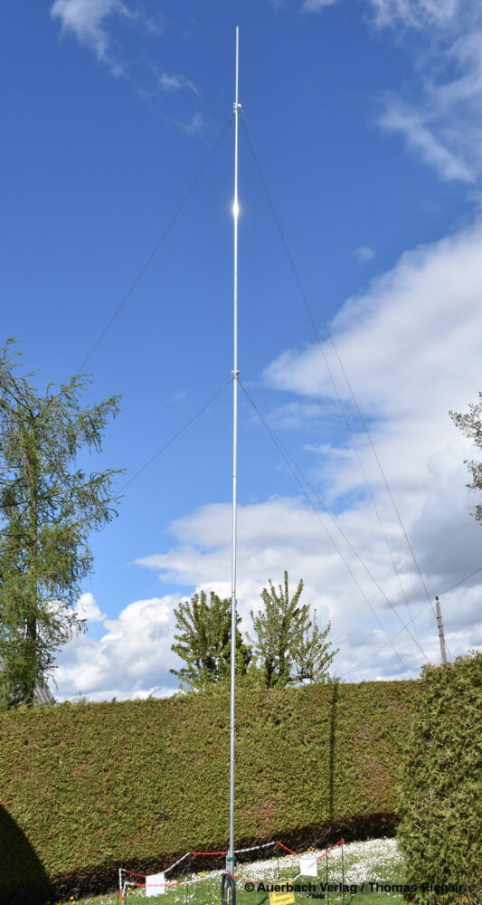 The EAntenna DX13M stands around 13.5 m high. It is an amateur radio antenna for shortwave, but it also works beyond that