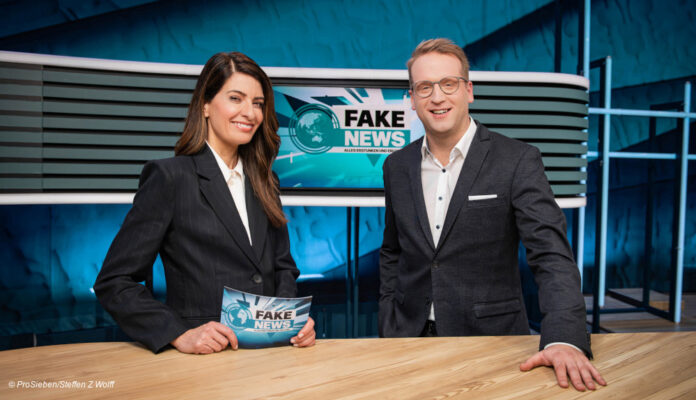 Blick in das Studio von "Fake News"