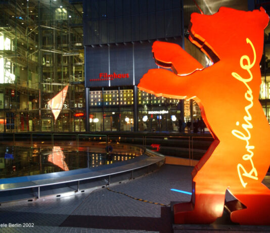 Berlinale-Bär am Sony Center