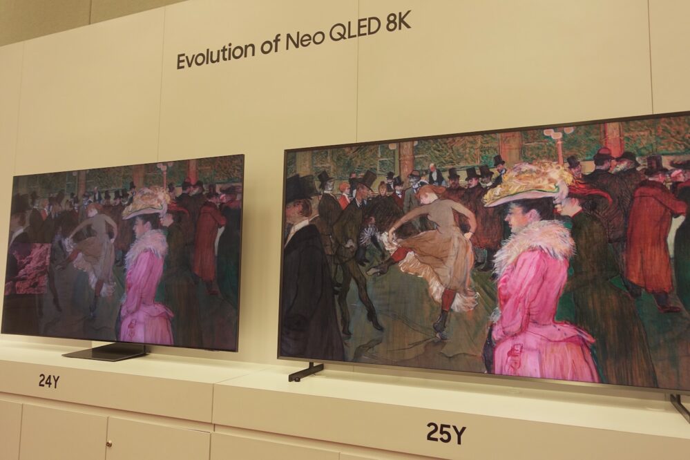 CES 2025 Samsung 8K Neo QLED QN990F